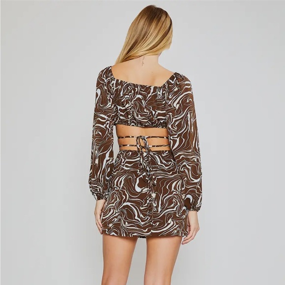 LOVESICK the label | Retro Long Sleeve - Picture 3 of 5